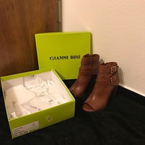 Gianni Bini Booties with Box